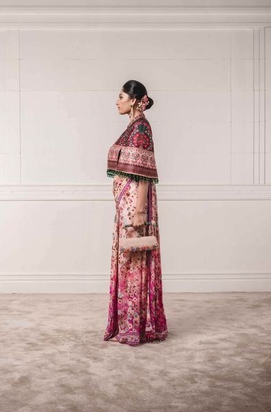 Printed Concept Saree, Paired with Embroidered Cape