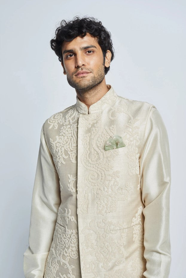 Pearl Embroidered Sadri Set