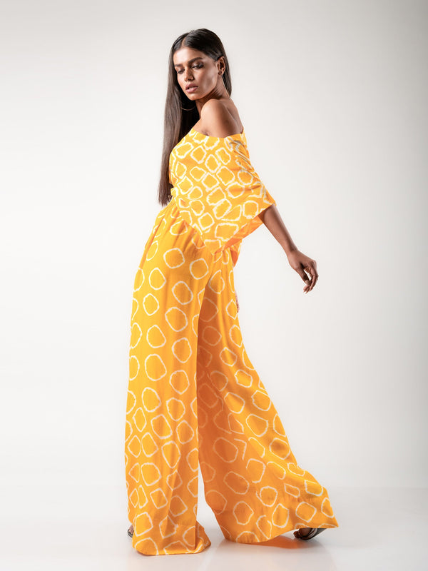Off-shoulder Top & a-line Pants Set