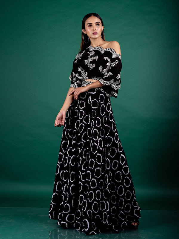 Off-Shoulder Top & Circular Pants Set